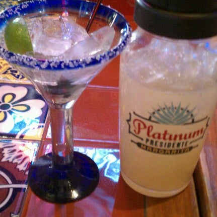 Photo taken at Chili&#39;s Grill &amp; Bar by Diana G. on 11/24/2012