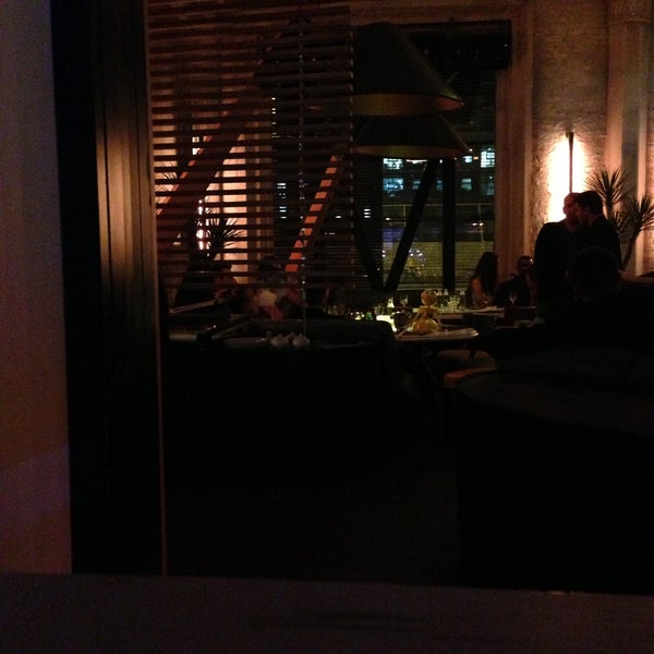5/23/2013にСергей К.がMiami Grand Cafe by Sergey Gladunで撮った写真