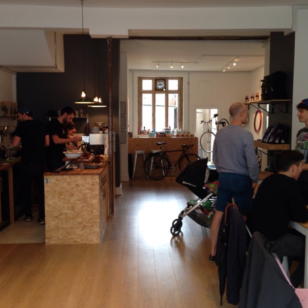 Sensational coffee and brunch, with great service. A massive leap forward for southeast London!