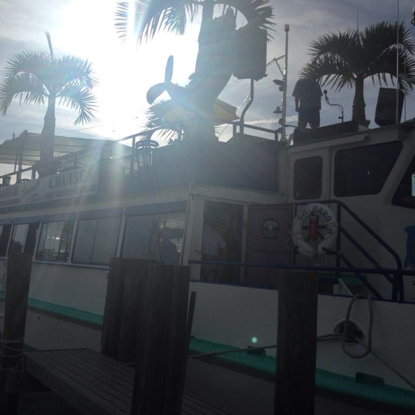 Das Foto wurde bei LeBarge Tropical Cruises von Dayle H. am 8/3/2014 aufgenommen