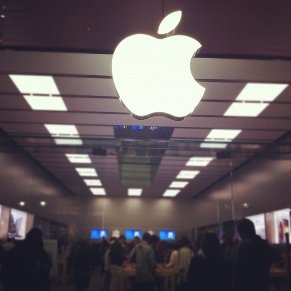 Photos at Apple Victoria Gardens Victoria Rancho Cucamonga, CA