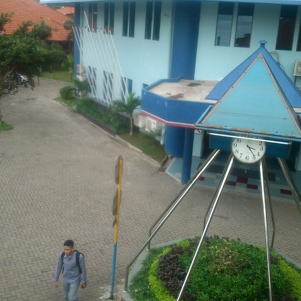 Photos at Institut Bisnis Informatika Stikom Surabaya (IBISS ...