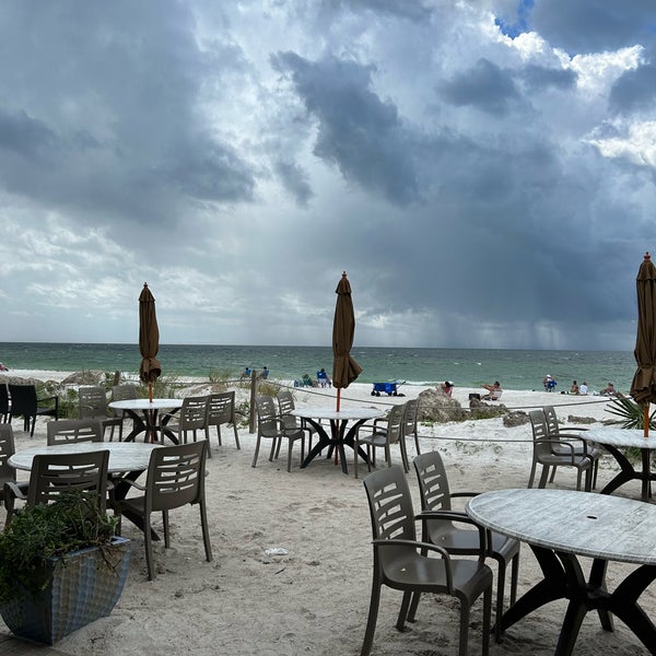 Photo taken at Beach House Restaurant by Dan R. on 10/18/2022