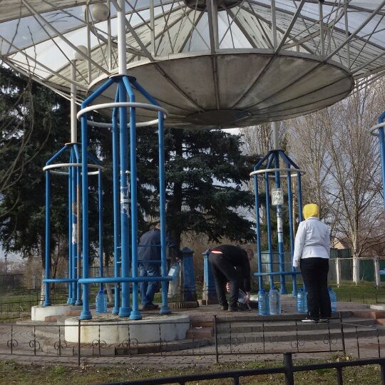 Калинец спортивный комплекс. Спортивный комплекс Динамо Луганск. Спортивный комплекс Мелитополь. Спортивный комплекс Динамо Екатеринбург. Ребровский бювет.