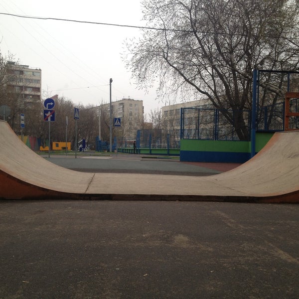 Скейт парк в Царицыно