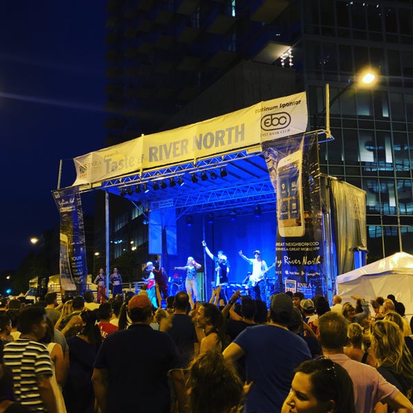 Taste of River North River North Chicago, IL