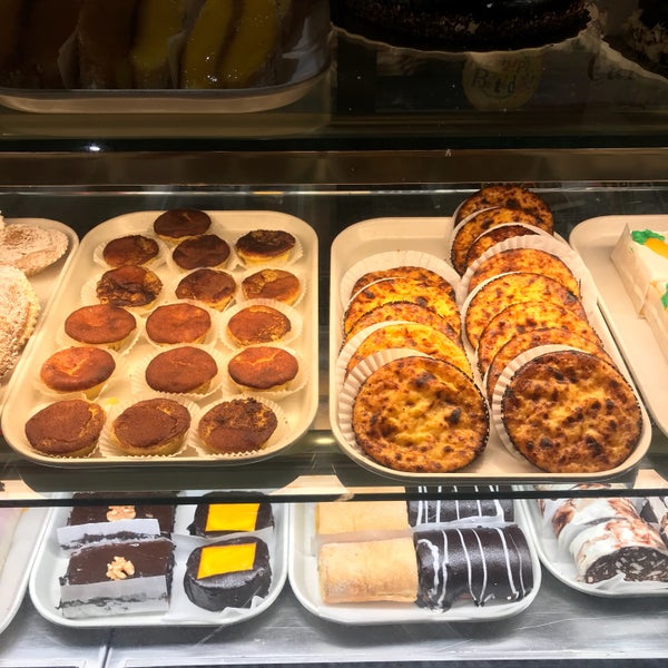 Caledonia Bakery & Pastry 1492 St Clair Ave W