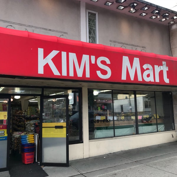 Kim's Mart Grocery Store in Vancouver