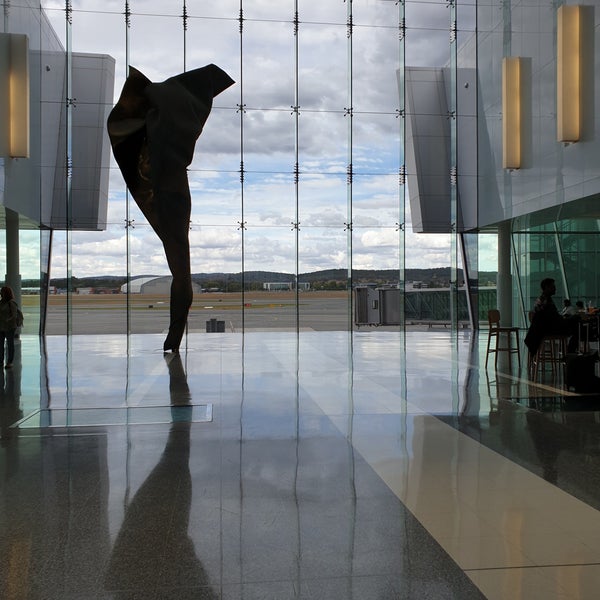 Снимок сделан в Canberra International Airport (CBR) пользователем Kate M. 3/10/2019