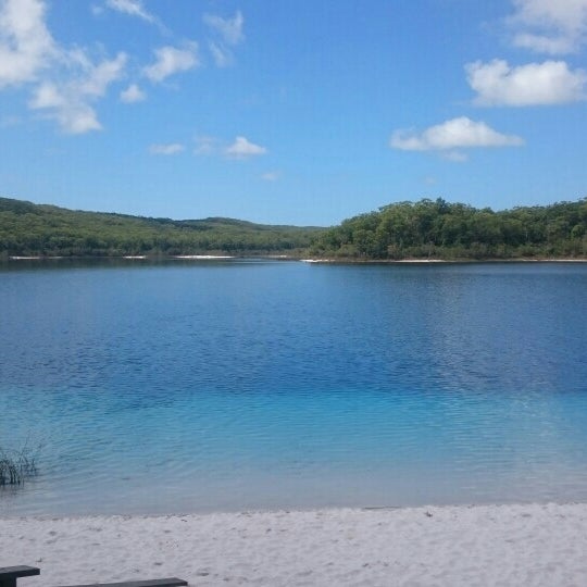 Озеро Маккензи Lake MCKENZIE