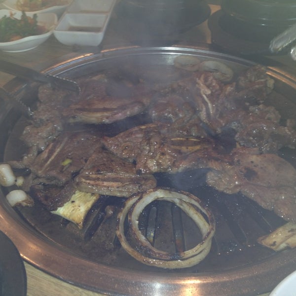 Photo prise au Shin Jung Restaurant par Jay le4/8/2013