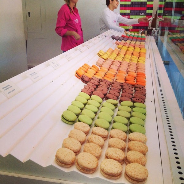 Photo taken at &#39;Lette Macarons by Jay on 7/26/2014