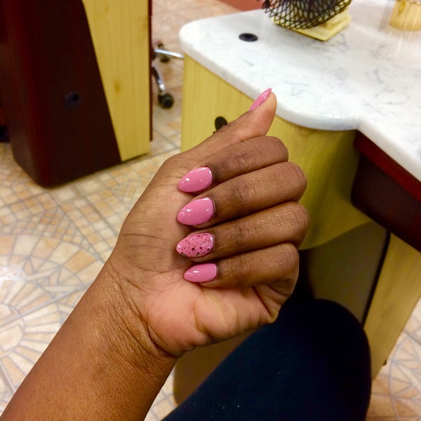 Ck nails Shelby County, TN