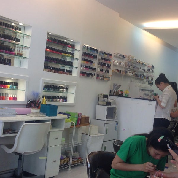 Photo taken at Fame Nails by Pearl on 1/6/2015