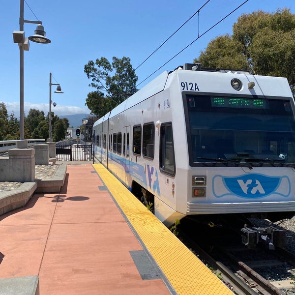 VTA Hamilton Light Rail Station Light Rail Station in East Campbell