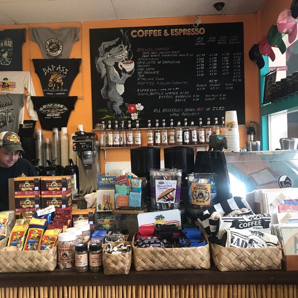 Photo taken at Bad Ass Coffee of Hawaii by Rommel R. on 6/2/2018