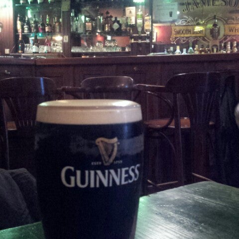 Foto tirada no(a) O&#39;Gilins Irish Pub por Paulo S. em 3/7/2013