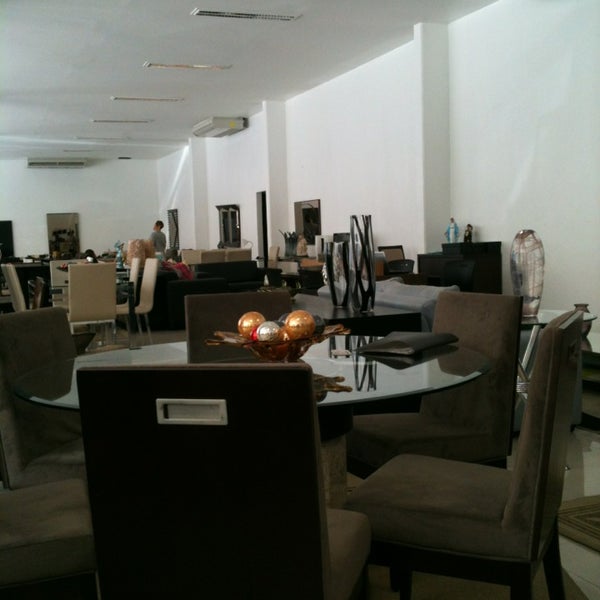 Jacauna Móveis Mesas, Cadeiras, Poltronas, Sofás e Móveis em Pituba