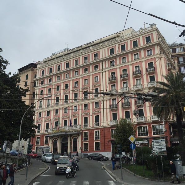 5/6/2015에 Pablo B.님이 Grand Hotel Savoia에서 찍은 사진