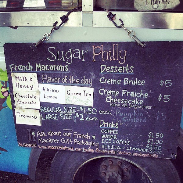 7/18/2013 tarihinde Rene P.ziyaretçi tarafından Sugar Philly Dessert Truck'de çekilen fotoğraf