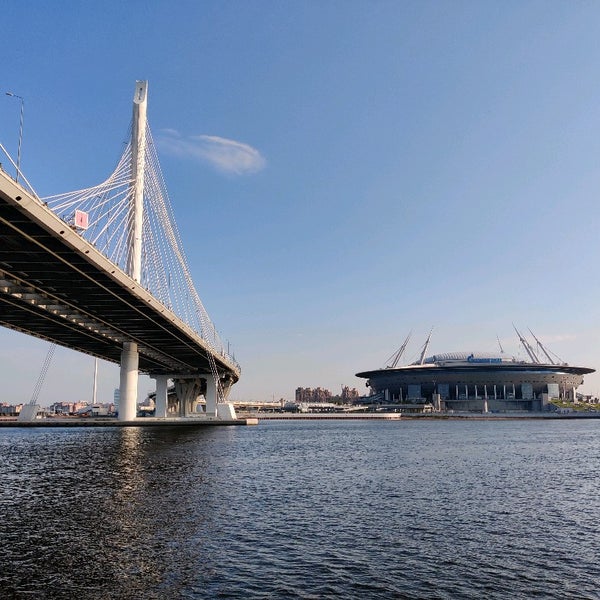 Мост через петровский фарватер
