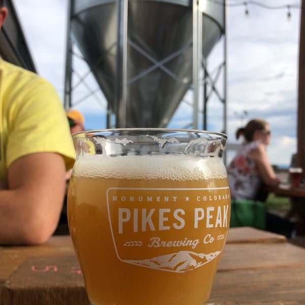 รูปภาพถ่ายที่ Pikes Peak Brewing Company โดย BJay B. เมื่อ 9/9/2018