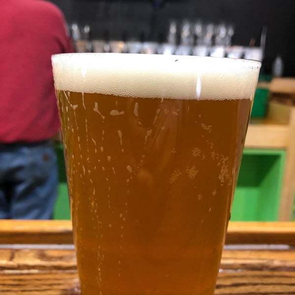 Photo taken at Smiling Toad Brewing by BJay B. on 3/30/2019