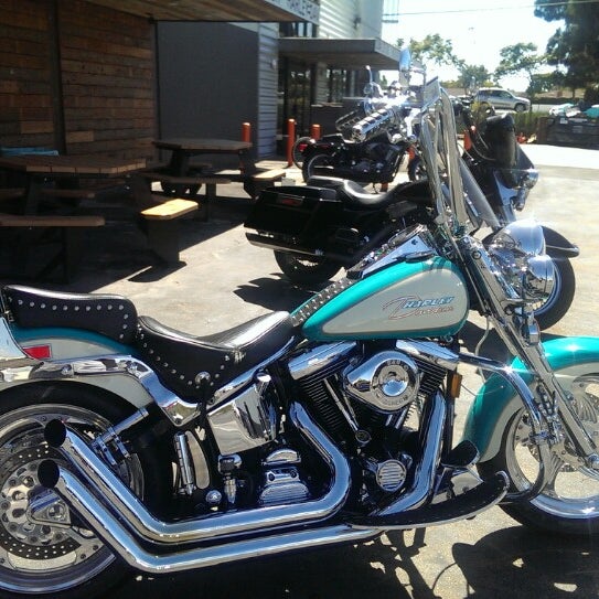 Photo taken at Huntington Beach Harley-Davidson by Leticia on 4/5/2014