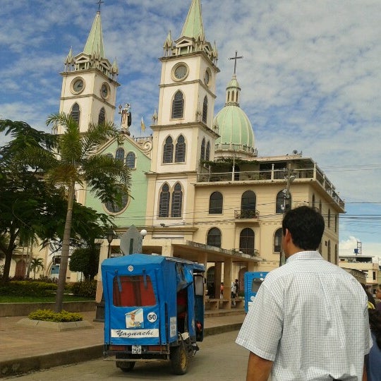 Photo taken at Iglesia San Jacinto de Yaguachi by Rodrigo P. on 2/11/2013