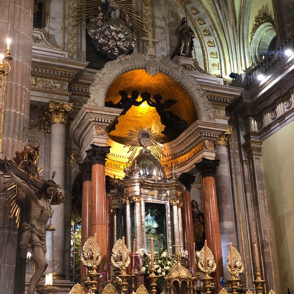 Photo taken at Basílica de la Virgen de San Juan de los Lagos by Eder A. on 10/6/2019