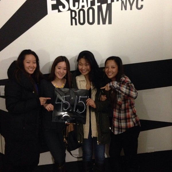 2/15/2015에 Jane N.님이 Escape The Room NYC에서 찍은 사진