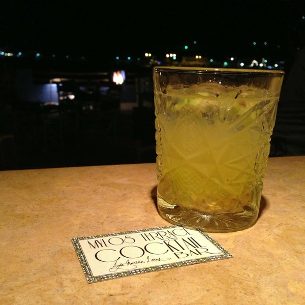 9/1/2013 tarihinde Yorgos K.ziyaretçi tarafından Mylos Terrace Cocktail Bar'de çekilen fotoğraf