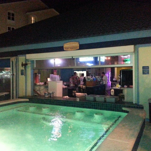 7/9/2013にJp A.がThe Float Pool And Patio Barで撮った写真
