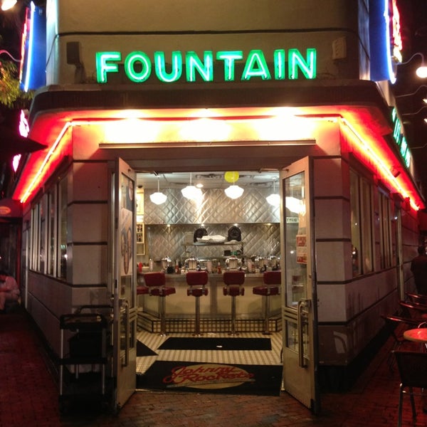 Johnny Rockets (Now Closed) 3040 Grand Ave.