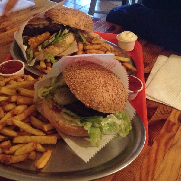 Always amazing vegan burgers and pommes. https://mcocoon.wordpress.com/2014/07/17/we-love-burger-yellow-sunshinevegan-vegetarian/