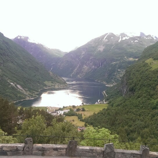 6/11/2014 tarihinde Helgi S.ziyaretçi tarafından Classic Norway Hotel Utsikten'de çekilen fotoğraf