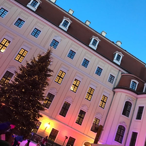 Foto scattata a Hotel Taschenbergpalais Kempinski da Philipp Z. il 12/23/2016