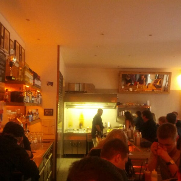 6/1/2013에 Sokurenko O.님이 Burger House에서 찍은 사진