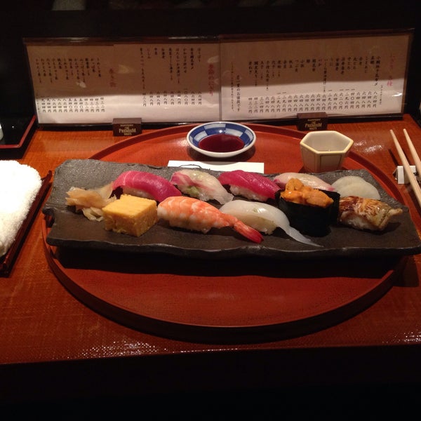 Photos A 小鯛雀鮨 すし萬 Bar A Sushis A 宇田川町