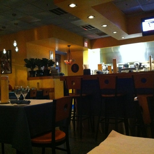 Photo taken at Rasoi Restaurant by Chet T. on 11/5/2012