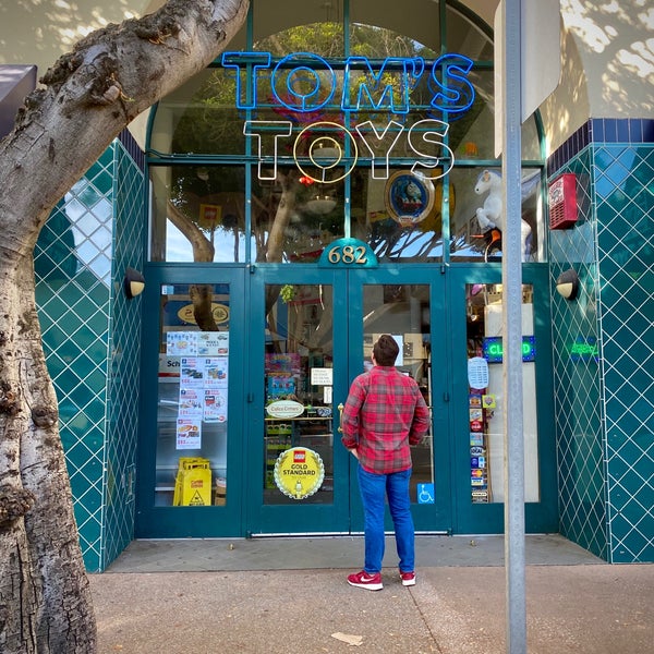 Tom's Toys Toy Store in San Luis Obispo