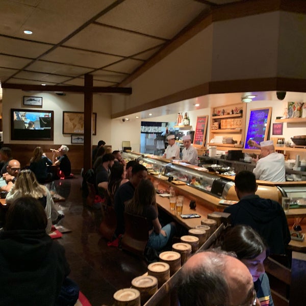 Photo taken at Irori Japanese Restaurant by Tom 😎 C. on 4/21/2019