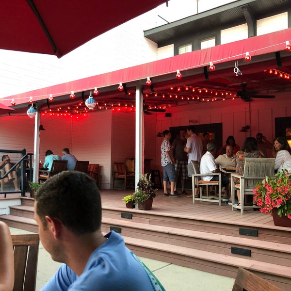 Foto scattata a DaddyO Hotel Restaurant and Bar da Tom 😎 C. il 8/5/2018