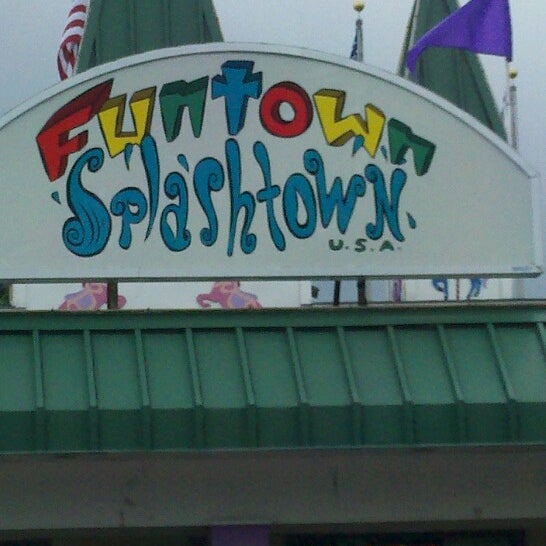 8/5/2012 tarihinde Tim J.ziyaretçi tarafından Funtown Splashtown USA'de çekilen fotoğraf