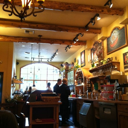 Photo taken at Pavz&#39;s Bistro Cafe by Marcus G. on 6/26/2012