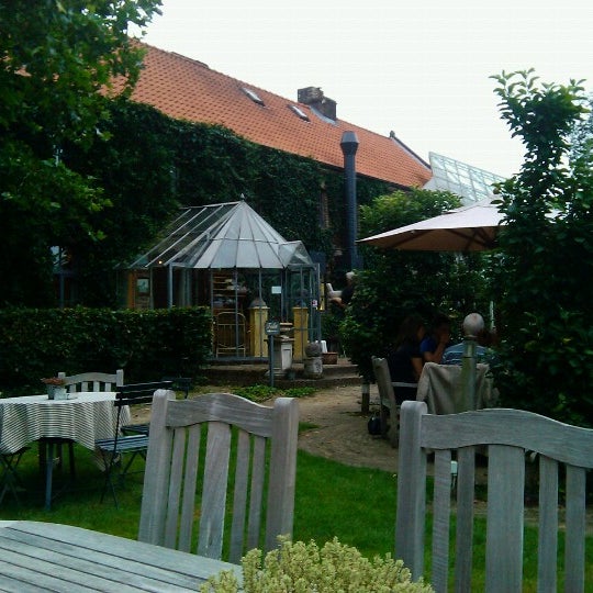 Photo taken at Orshof Hotel en Restaurant by Veireman K. on 7/27/2012