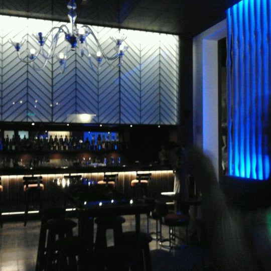 1/27/2012にAlex R.がArt Déco Loungeで撮った写真