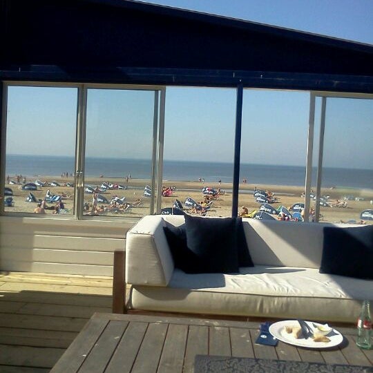 Photo taken at Club Nautique by @Eljo_M M. on 9/30/2011