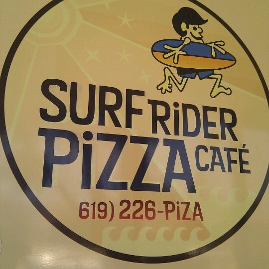Foto tirada no(a) Surf Rider Pizza Cafe por Allen A. em 6/30/2012