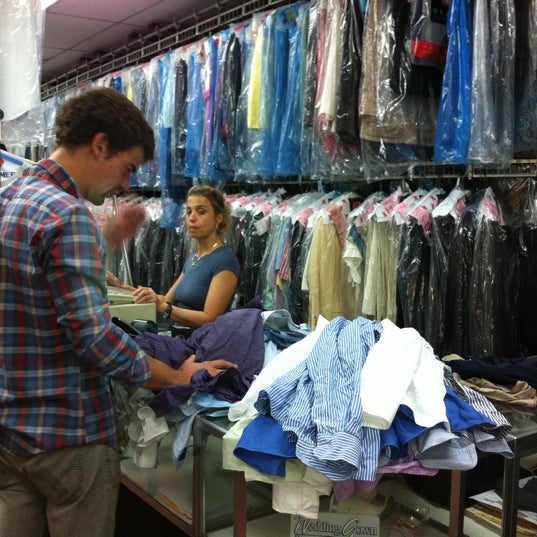 Downtown Cleaners Laundry Service in Brooklyn